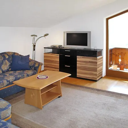 Haus Neurauter 156w Apartamento